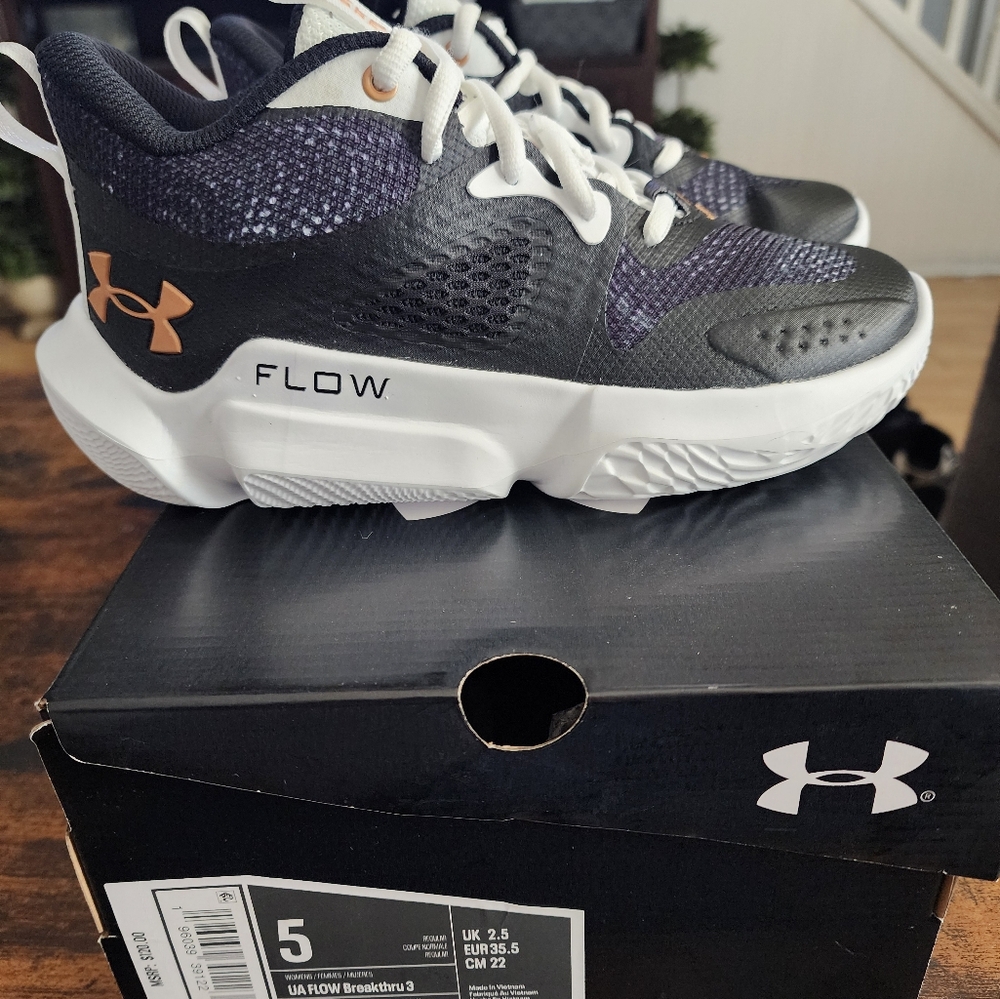 Running Shoe